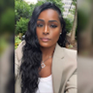 Meet your Posher, Erica